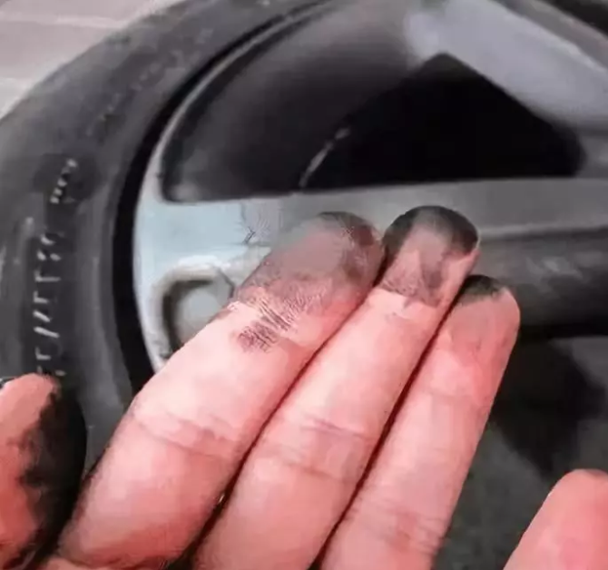 剎車(chē)片到底要不要換？三分鐘告訴你答案！