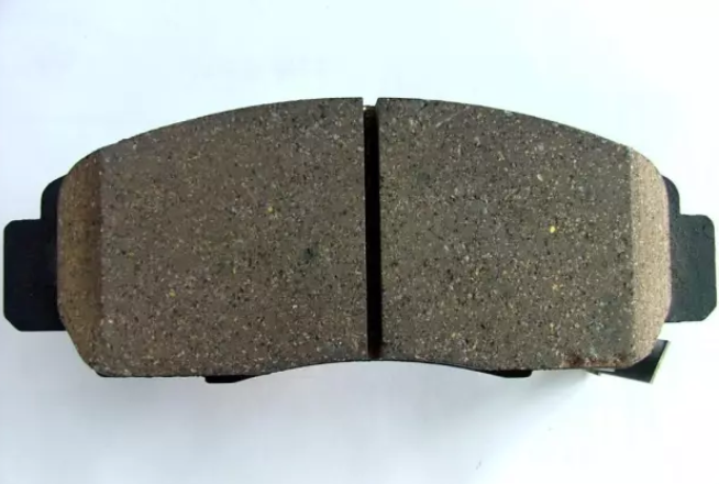 使用劣質(zhì)剎車片的危害