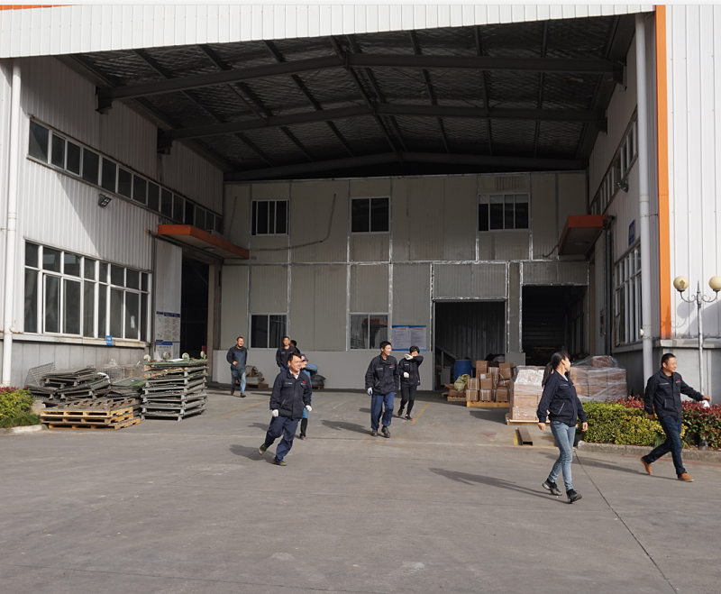 華龍公司開展消防演練活動(dòng)